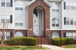 3694 Cotswold Avenue Unit 2C