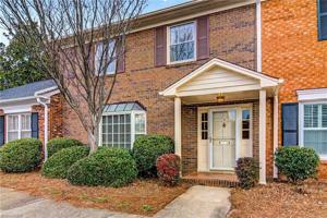25 B Fountain Manor Drive