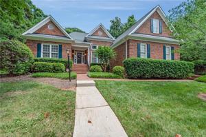 2900 Hamden Drive