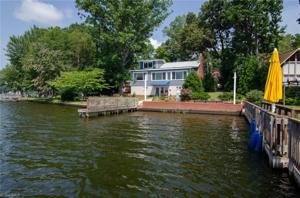 1438 Lakeshore Drive