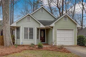 4007 King Edward Court