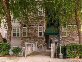 3002 Greystone Point Unit L
