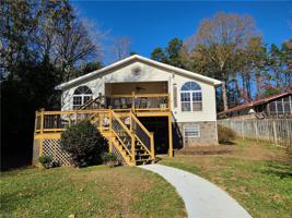 925 Hickory Point Drive