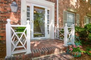 31 Fountain Manor Drive Unit B