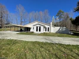 538 Lake Drive 6