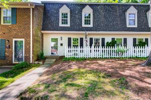 3227 Regents Park Lane
