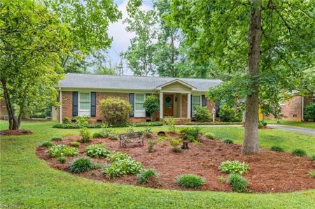 2706 Beaconwood Drive