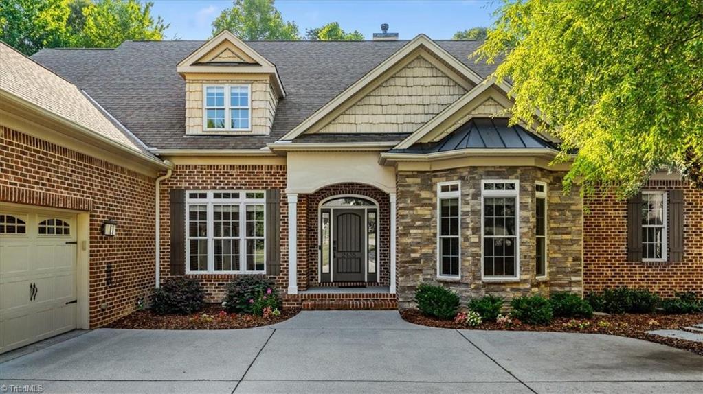 Image 3: Entrance View