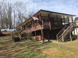 423 Hickory Point Drive
