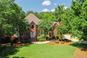 260 Porters Glen