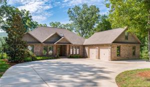 377 Harbor Drive W