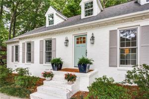 4 Tiffany Court