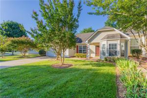 16 Mansfield Circle