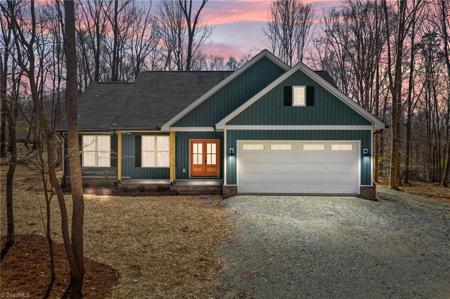 143 Lake Drive 6
