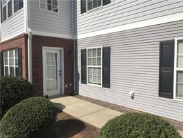 3704 cotswold Terrace Unit 1D