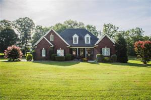 216 Fairhaven Drive
