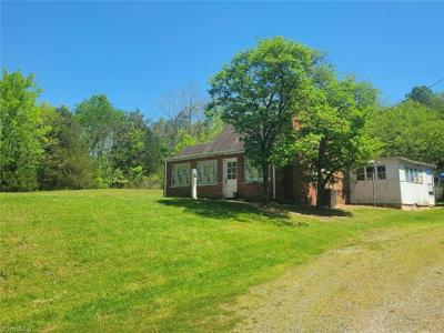 1371 NC Highway 61