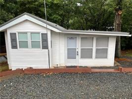 112 Meadowview Circle