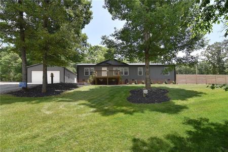 140 Paradise Lane
