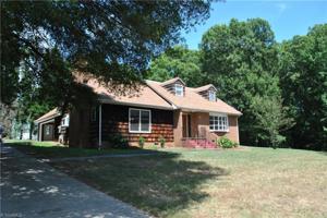 408 Crestwood Lane