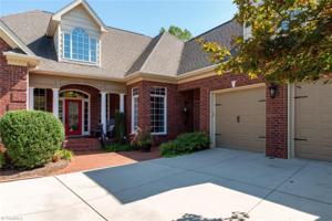 2409 North Beech Lane