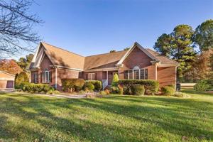 4200 Oakcliffe Road