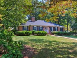 6 Gleneagle Court