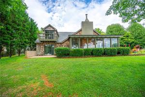 468 Lake Drive 6