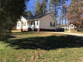 1444 Shoreline Drive
