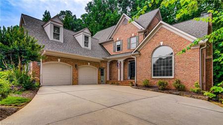 5009 Bearberry Point
