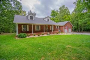 880 Riverwood Road
