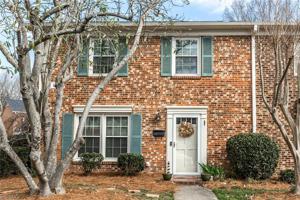 3206 Regents Park Lane