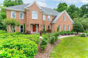 19 Winterberry Court