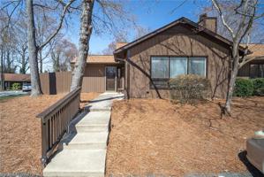 2501 Cottage Place