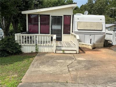 106 Pier Avenue