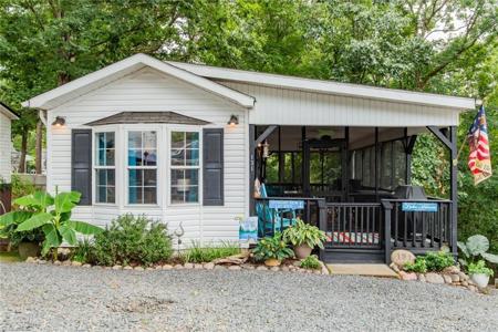 131 Grand View Drive