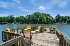 360 Riverview Road