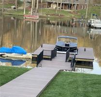 490 Deer Lake Run