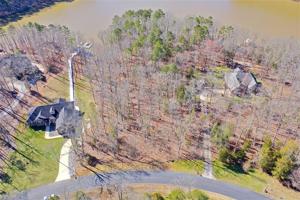 413 Emerald Isle Court