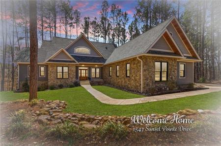 1547 Sunset Pointe Drive