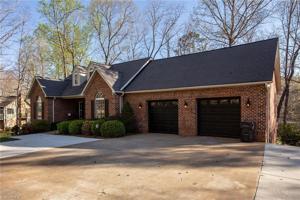 282 Mountain Shore Drive
