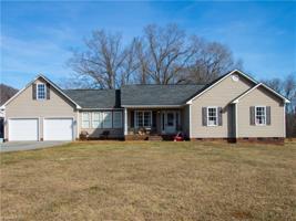 2250 Flat Swamp Road