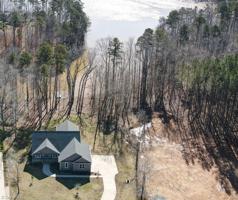 747 Sunset Pointe Drive
