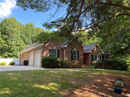 218 N Miners Trail