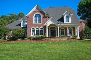 10 Windsor Castle Court Lot 31-32