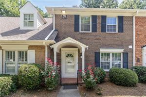 39 Fountain Manor Drive