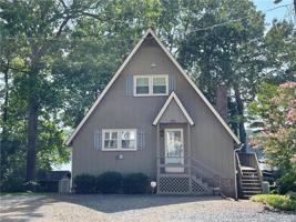 1204 Lakeshore Drive
