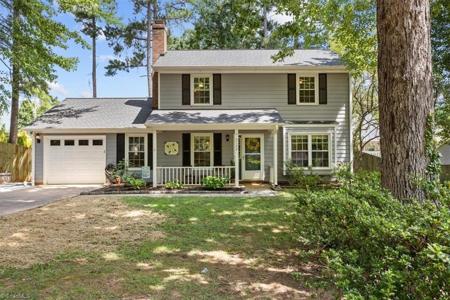2122 Tarrywood Drive