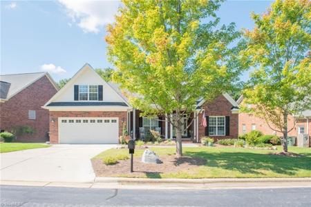 19 Bluff Ridge Court