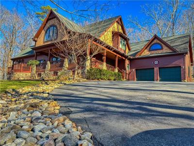 1515 Rocky Cove Lane